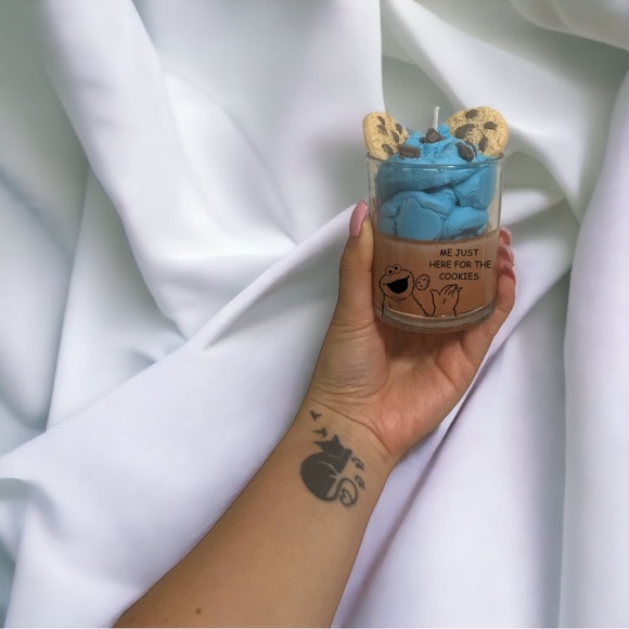 Handmade Cookie Monster Candle - Picture 2 of 7